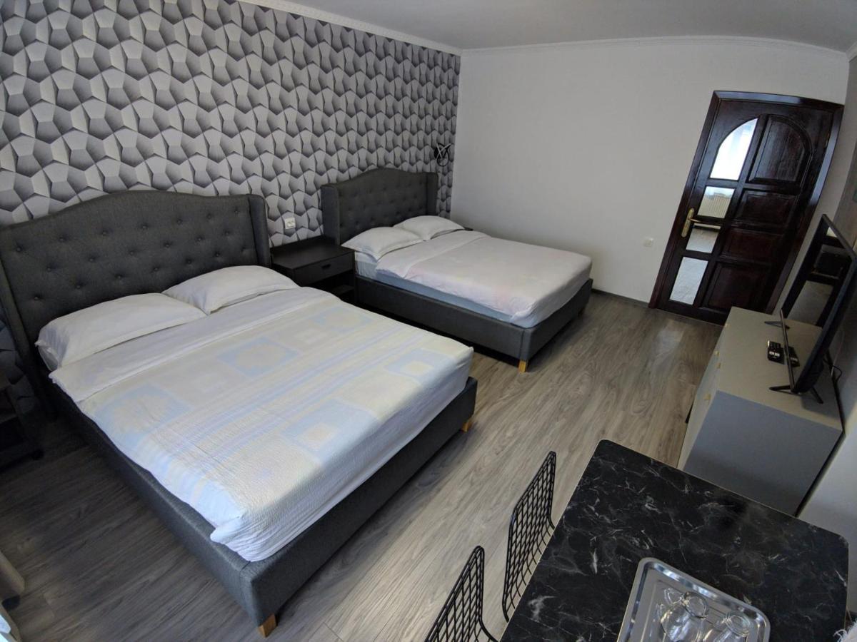Pension Casa Samurai บราชอฟ ภายนอก รูปภาพ