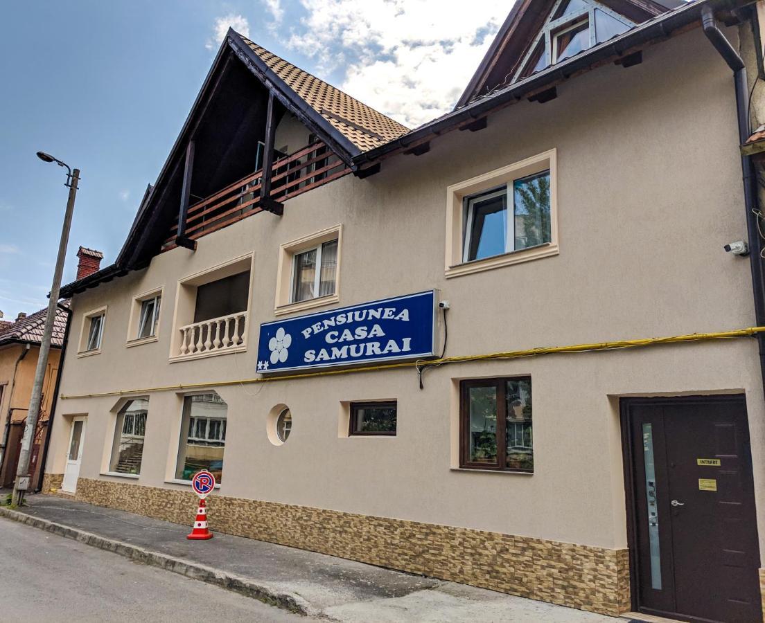 Pension Casa Samurai บราชอฟ ภายนอก รูปภาพ