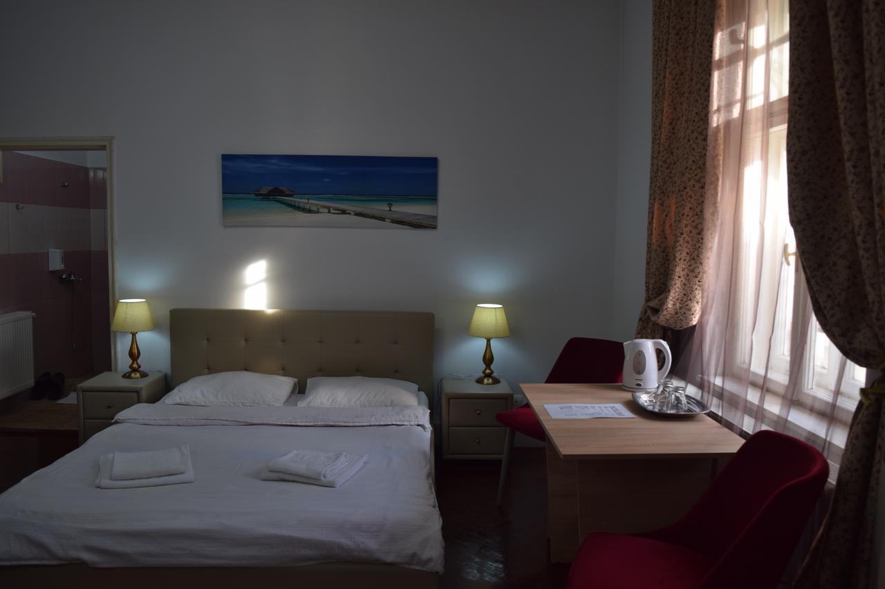 Pension Casa Samurai บราชอฟ ภายนอก รูปภาพ